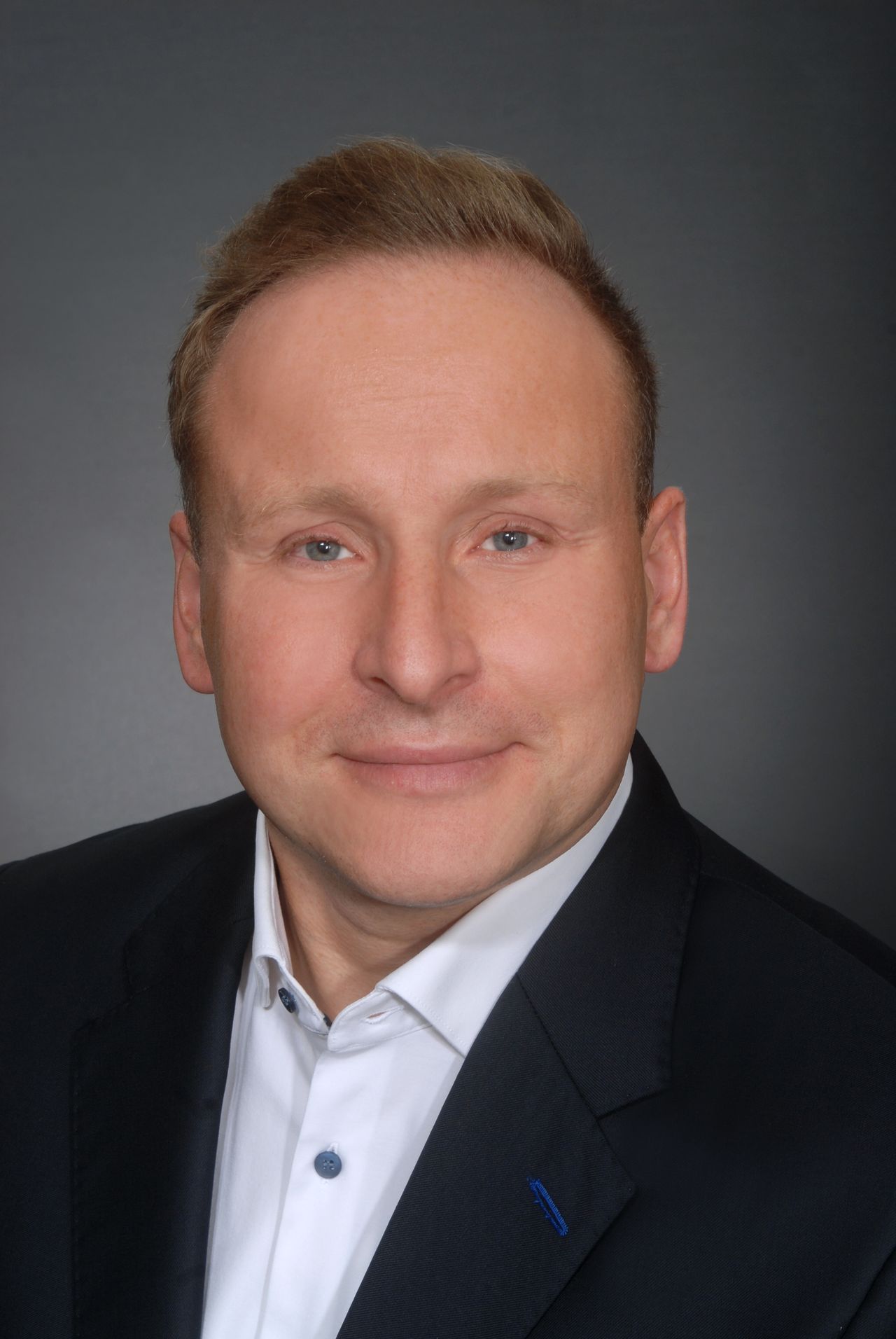 Dr. Matthias Töfke 